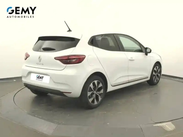 Renault Clio tce 90 — photo 18