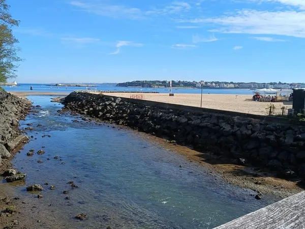 T4 traversant, emplacement premium Plage de socoa