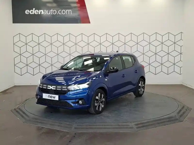 Dacia Sandero tce 90 gsr2 — photo 1
