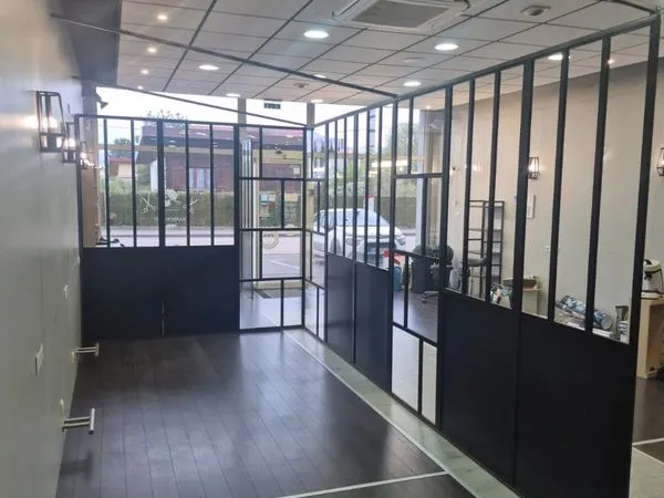 Cellule commerciale 90m2 avec reserve