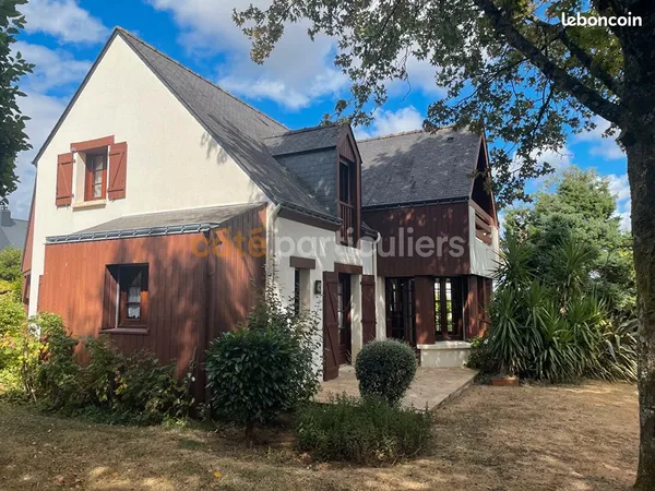 Maison 6 pièces 216 m²
