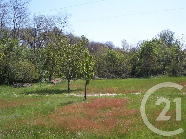 Terrain 760 m²
