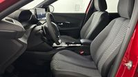 Peugeot 2008 1.2 Hybrid 145ch Allure e-DCS6 — photo 12