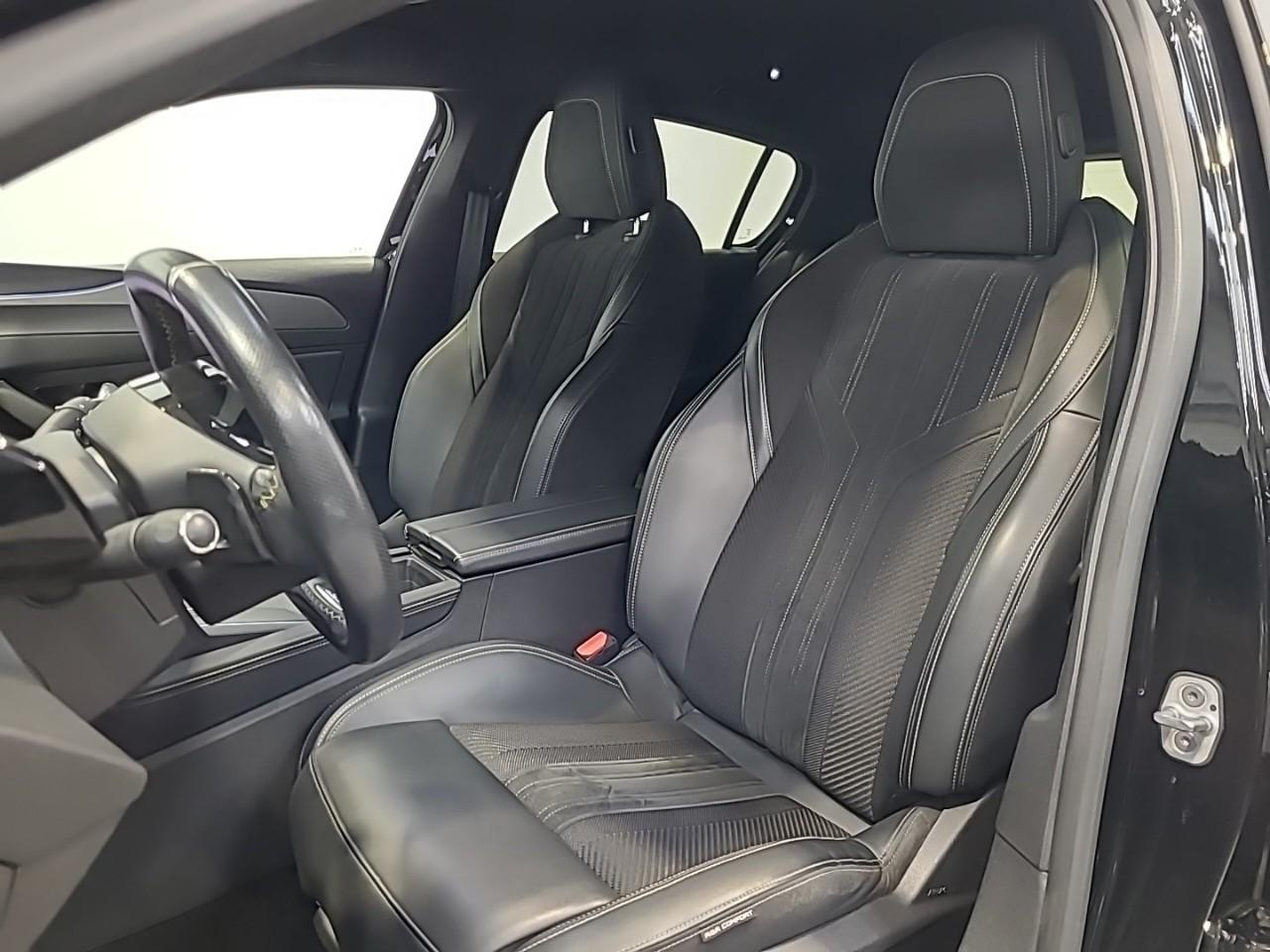 Peugeot 308 phev 225 e-eat8 gt pack — photo 10