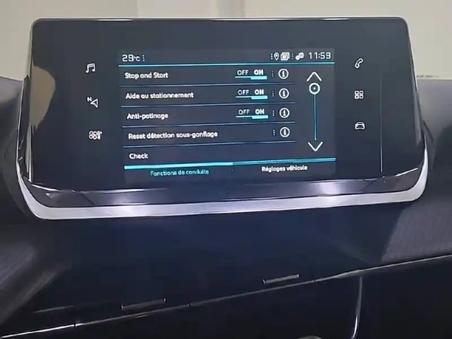 Peugeot 2008 puretech 130 s&amp;s bvm6 — photo 21