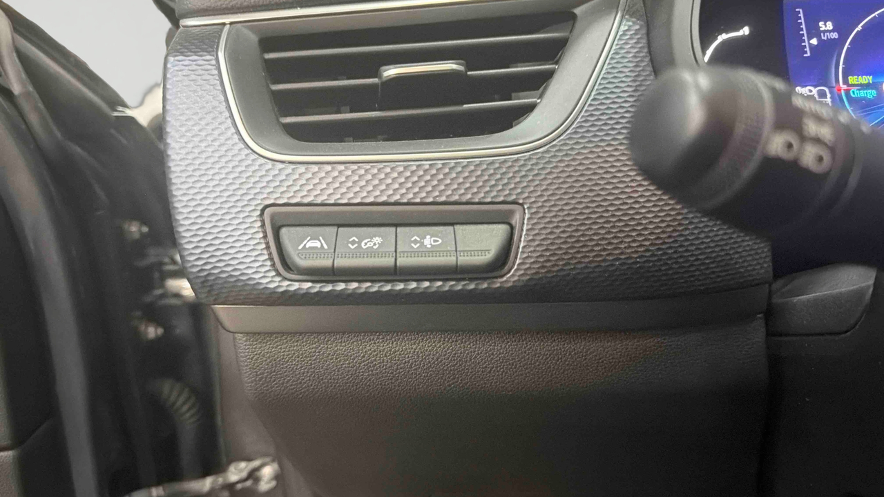 Renault Arkana E-Tech hybride 145 - 22 — photo 18