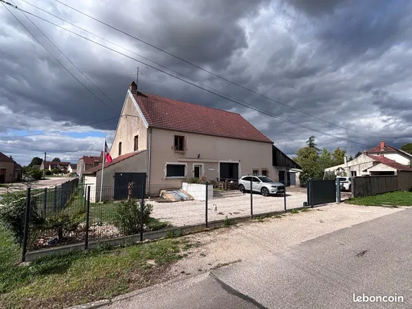 Maison 5 pièces 104m2