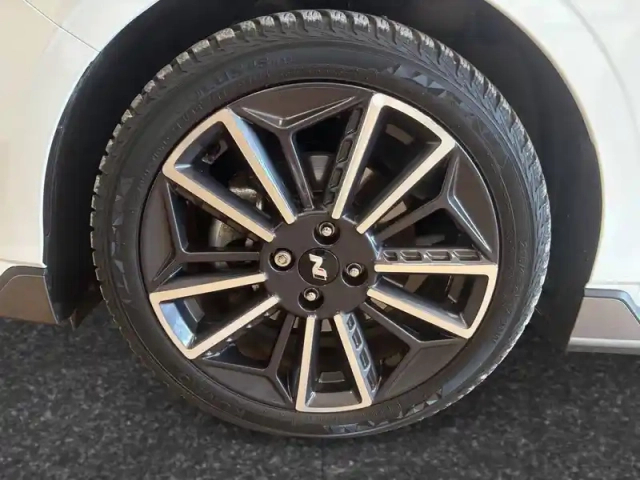 Hyundai I20 1.0 t-gdi 100 dct-7 hybrid 48v — photo 14
