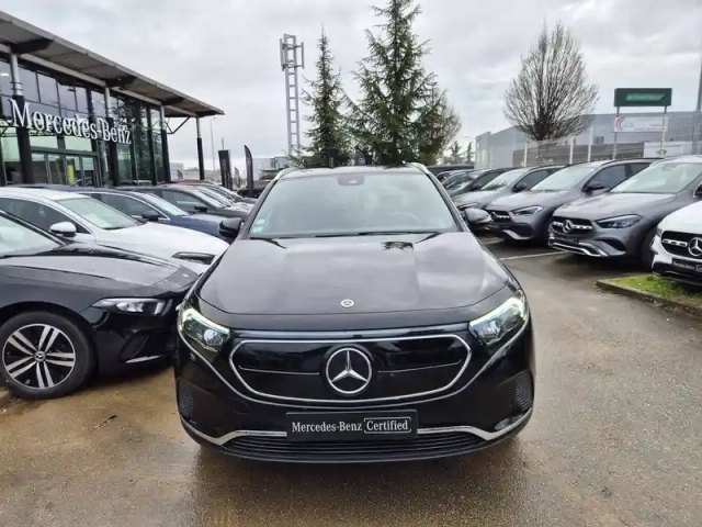 Mercedes Eqa 250 — photo 2