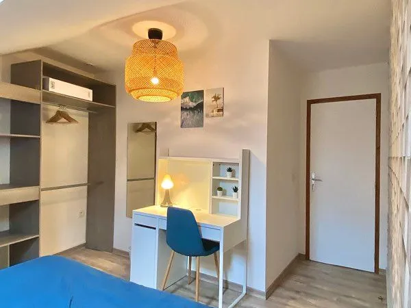 🏡1 Chambre disponible en colocation - Métro / Tram Eurotéléport - Roubaix