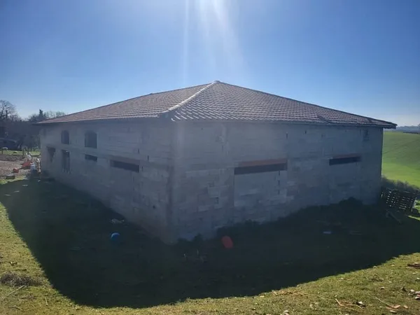 Maison Vente Pébées 1p 300m² 170000€