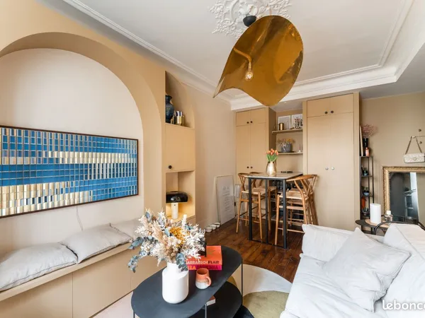 2 pièces 36,5 m2 rénové par architecte - calme sur cour et cachet ancien - Guy Môquet
