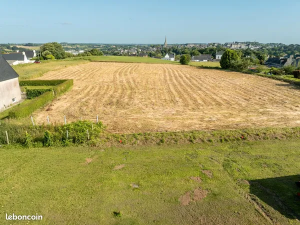 Terrain constructible de 831 m² - Vue sur Tréguier et proche des plages