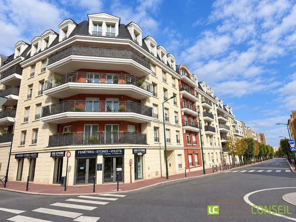 APPARTEMENT - PARC MAISON BLANCHE