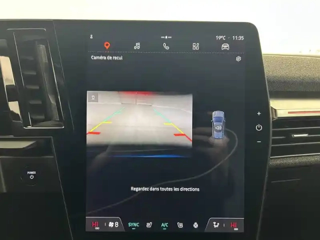 Renault Megane e-tech ev40 130ch standard charge — photo 54