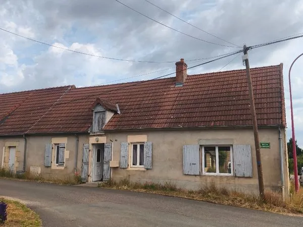 Maison st parize, 2 CH combles am, terrain