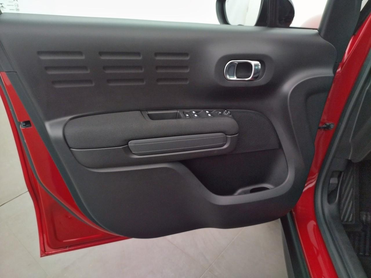 Citroën C3 Aircross puretech 130 s&s eat6 shine — photo 23