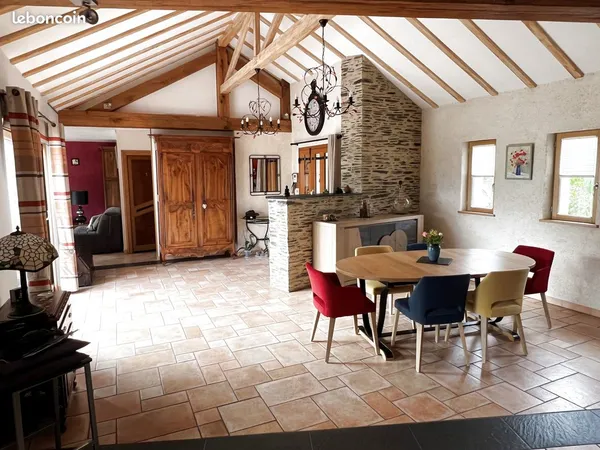 Propriété 8 pièces 252 m²