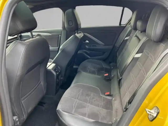 Opel Astra 1.2 turbo 130 ch bva8 — photo 12
