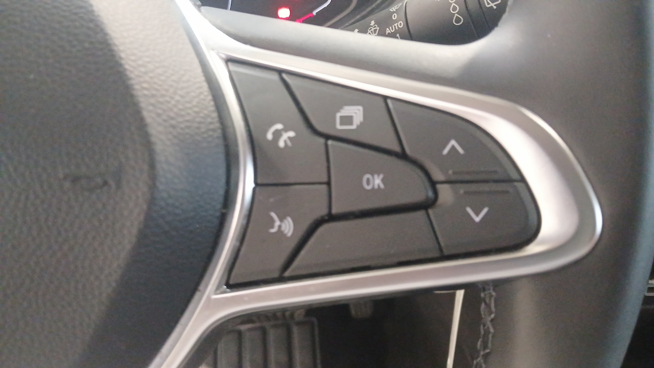 Renault Clio E-Tech full hybrid 145 — photo 18