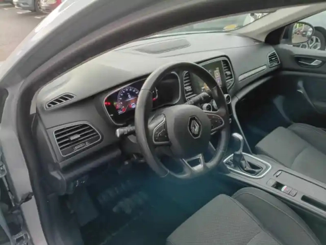 Renault Megane blue dci 115 edc evolution 5p — photo 10