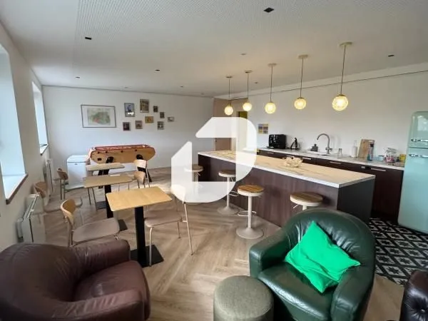 Bureaux 401 m²