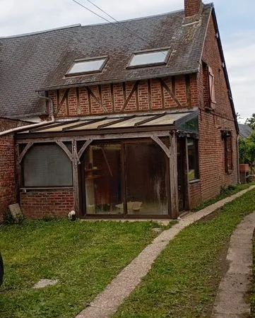 Maison 75 m² avec jardin de 370 m² + garage + chalet de 20m² + veranda + atelier 6m²