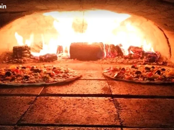 Pizzeria feu de bois