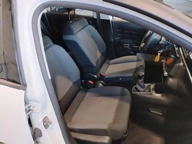 Citroën C3 puretech 83 s&amp;s bvm5 shine — photo 9