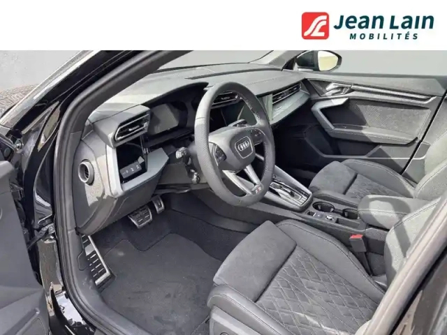 Audi A3 sportback tfsi e hybride rechargeable 204 s tronic 6 — photo 11
