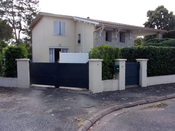 Maison 6 pièces 170 m²