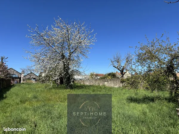Terrain 1079 m² Le Pellerin