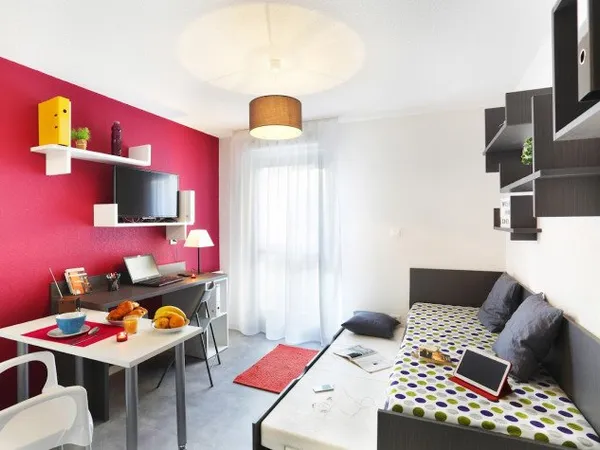 Appartement Location Clermont-Ferrand 1p 18m² 524€