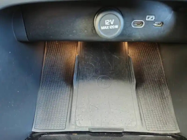 Volvo Xc40 b3 163 ch dct7 — photo 30