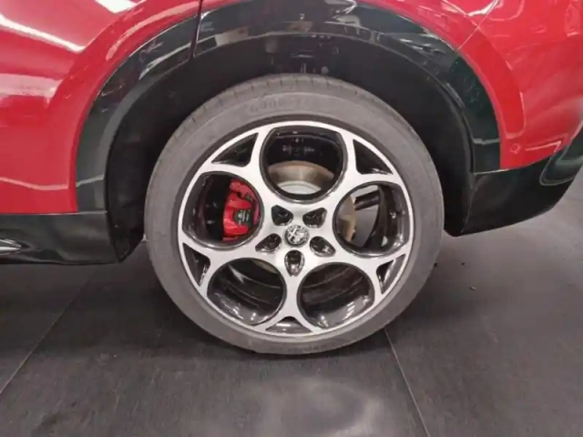Alfa Romeo Tonale 1.3 ibrida plug-in 280ch veloce at6 e-q4 — photo 11