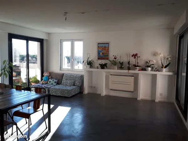 À louer, très bel appartement T4 lumineux