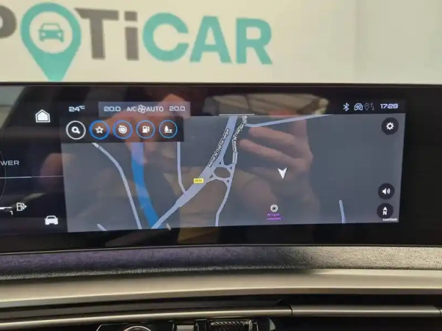 Peugeot 3008 hybrid 145 e-dcs6 — photo 18