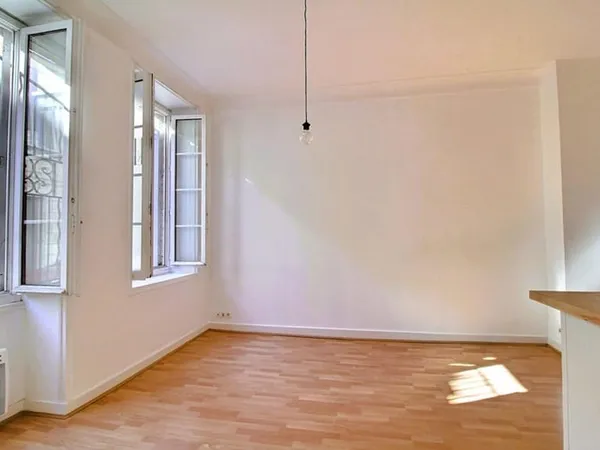 BORDEAUX CENTRE, QUARTIER GAMBETTA / SAINT-SEURIN, UNE OPPORTUNITÉ À SAISIR