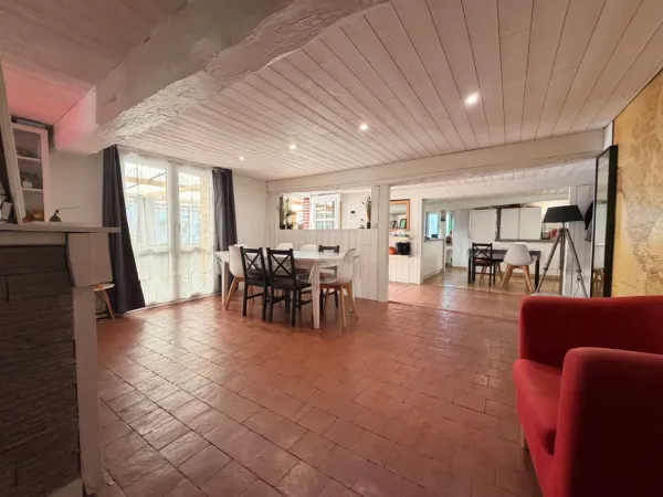Maison 6 pièces 156 m²