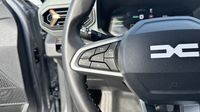 Dacia Duster 1.6 hybrid 140ch Extreme — photo 17