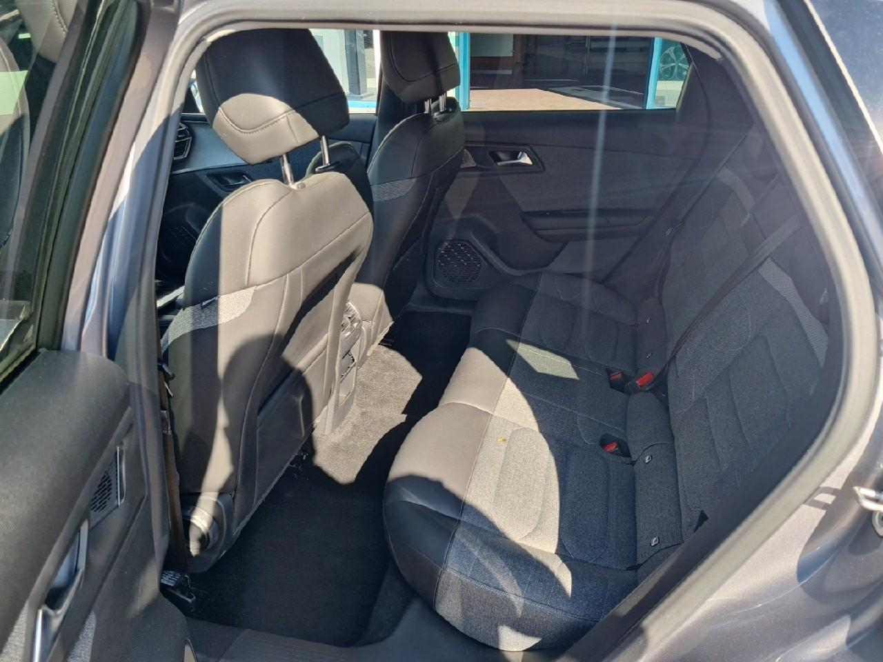 Citroën C5 X hybride rechargeable 225 s&s e-eat8 feel pack — photo 10