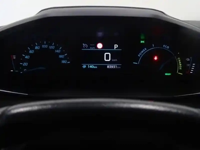 Peugeot 208 e- 136ch style — photo 14