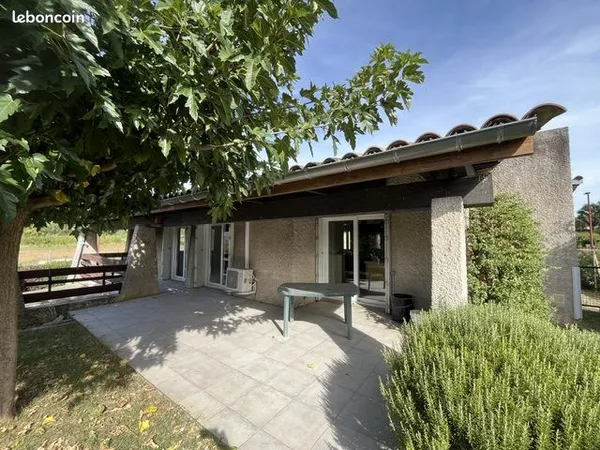 Villa 8 pièces 176 m²