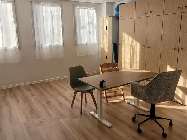 Cabinet location