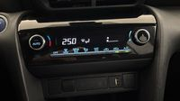 Toyota Yaris Cross 116h Design MY22 — photo 26