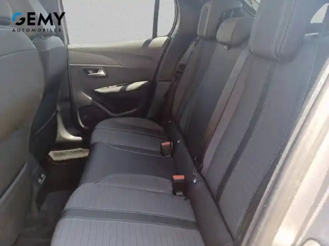 Peugeot 208 electrique 50 kwh 136ch — photo 10