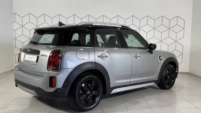 Mini Mini countryman 125 - 95 ch all4 bva6 — photo 4