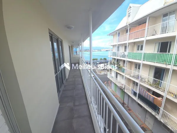 Appartement 2 pièces de 47 m² avec terrasse vue mer à Pointe-à-Pitre