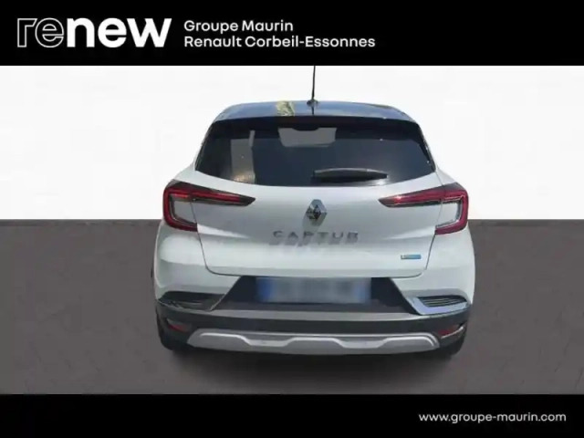 Renault Captur 1.6 e-tech hybride 145ch intens -21 — photo 6