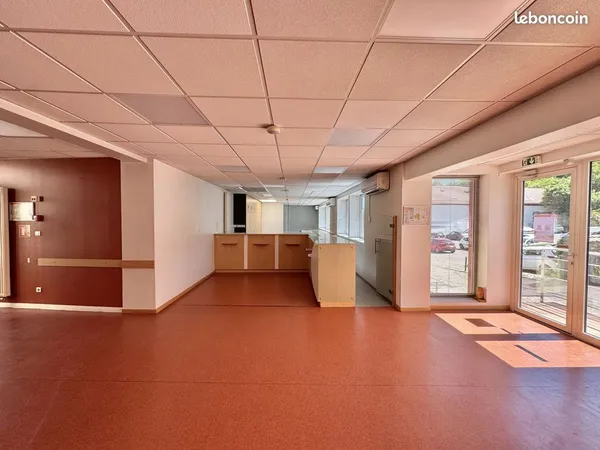 Immeuble 16 pièces 478 m²